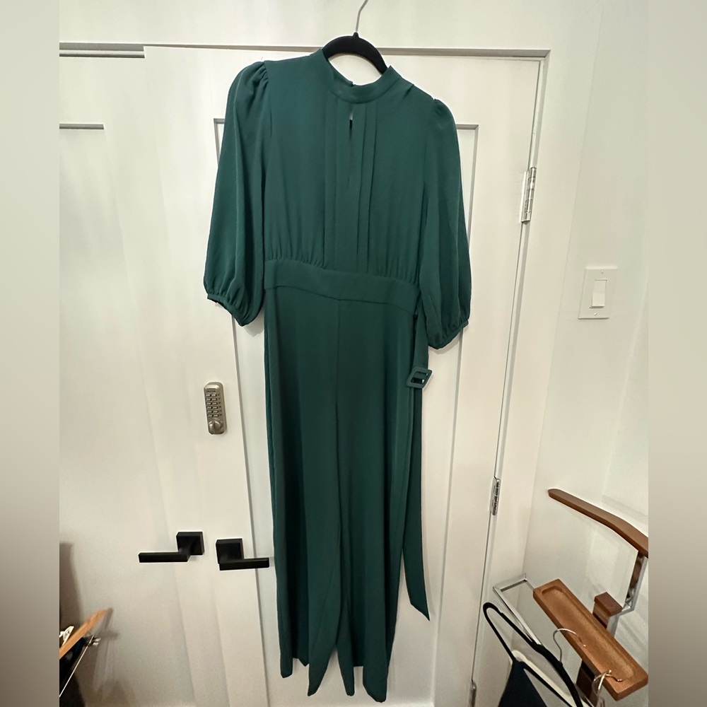 Zara emerald green jumpsuit with belt. Size medium